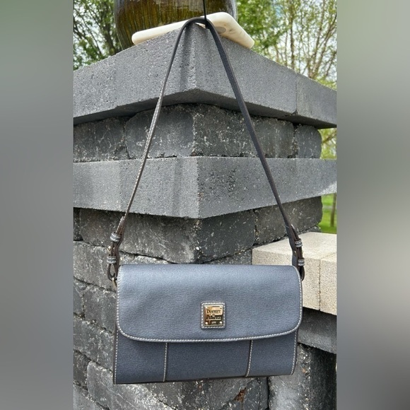 Dooney & Bourke Casey Saffiano Leather Denim Shoulder Purse Like New - Picture 13 of 13